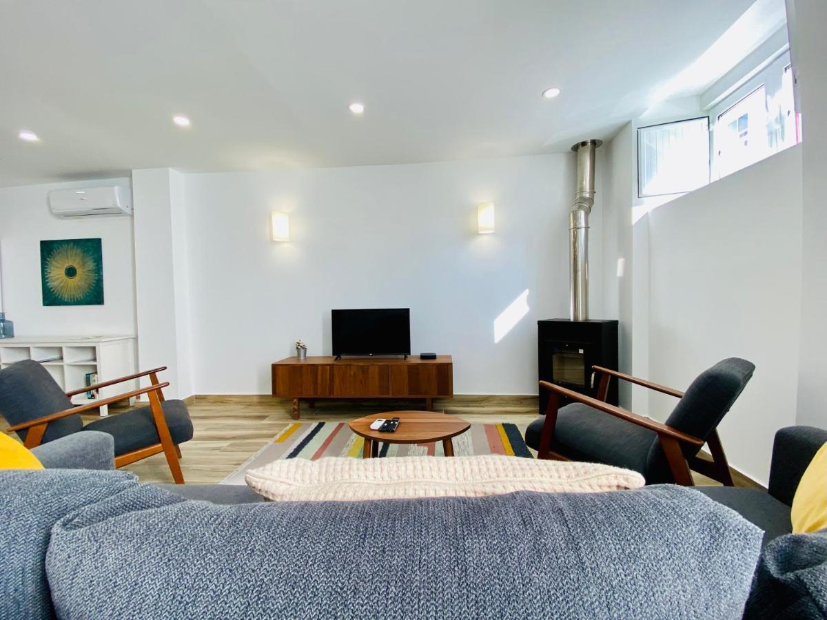 Tia Anica House I - Apartment With Terrace In Central Fuseta Beach Village Экстерьер фото