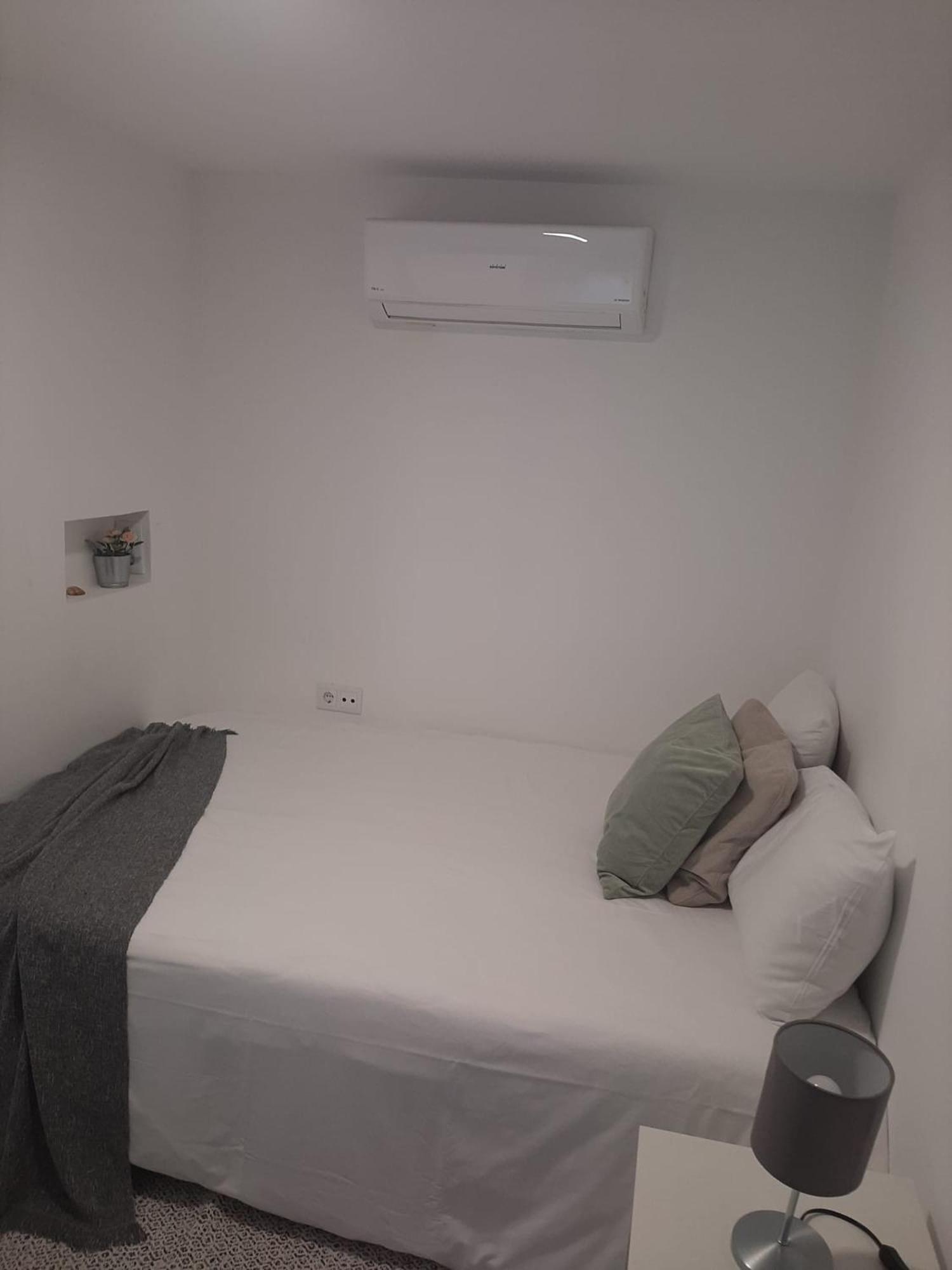 Tia Anica House I - Apartment With Terrace In Central Fuseta Beach Village Экстерьер фото